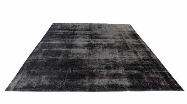 8' x 10' 5 Vintage Royal Wool Rug