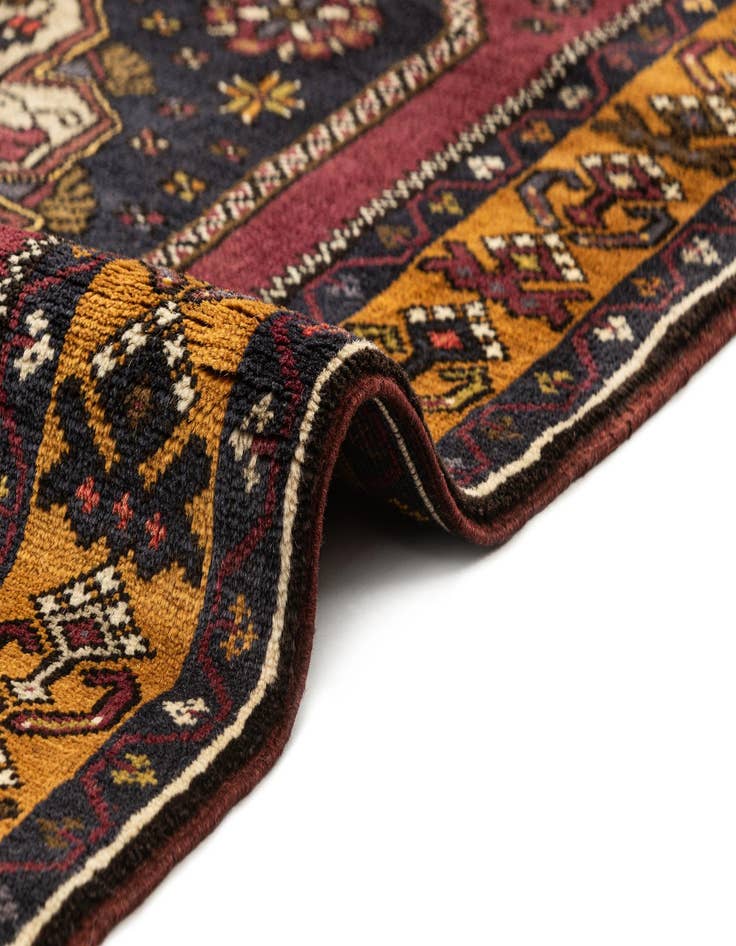 Detail image of 3' 4 x 5' 9 Hand Knotted Yahyali Oriental Wool Rug