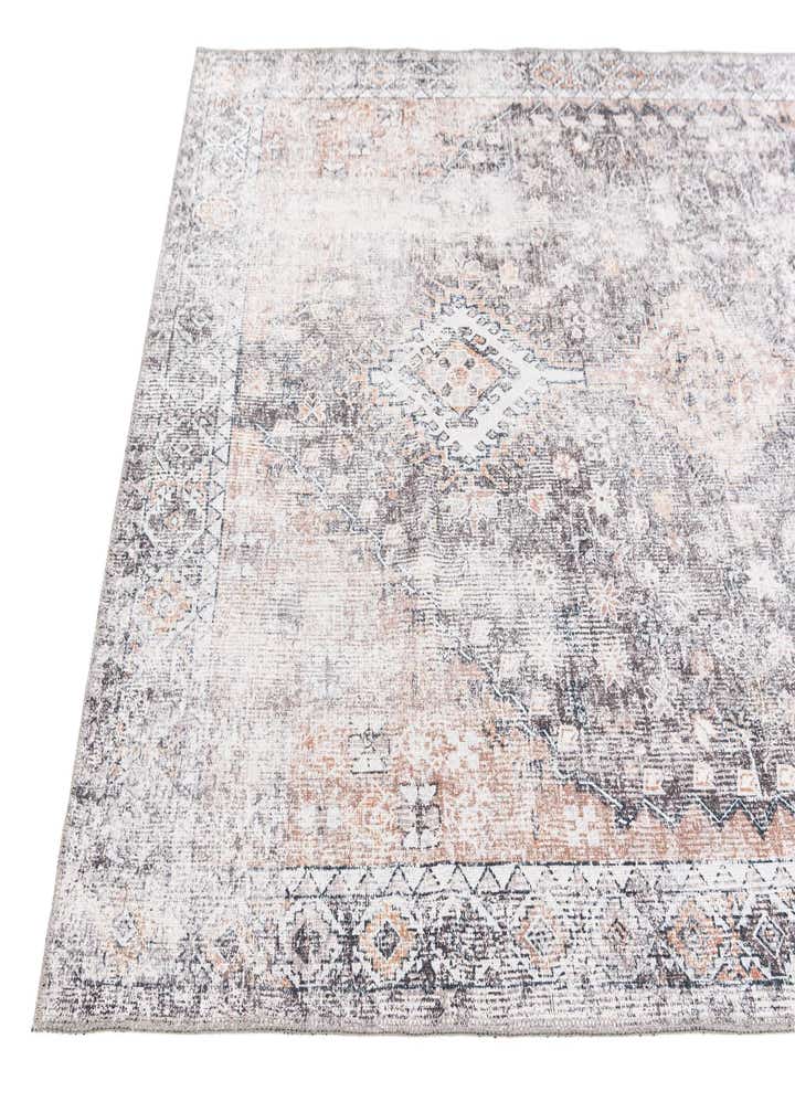 5' x 8' Washable Yara Rug