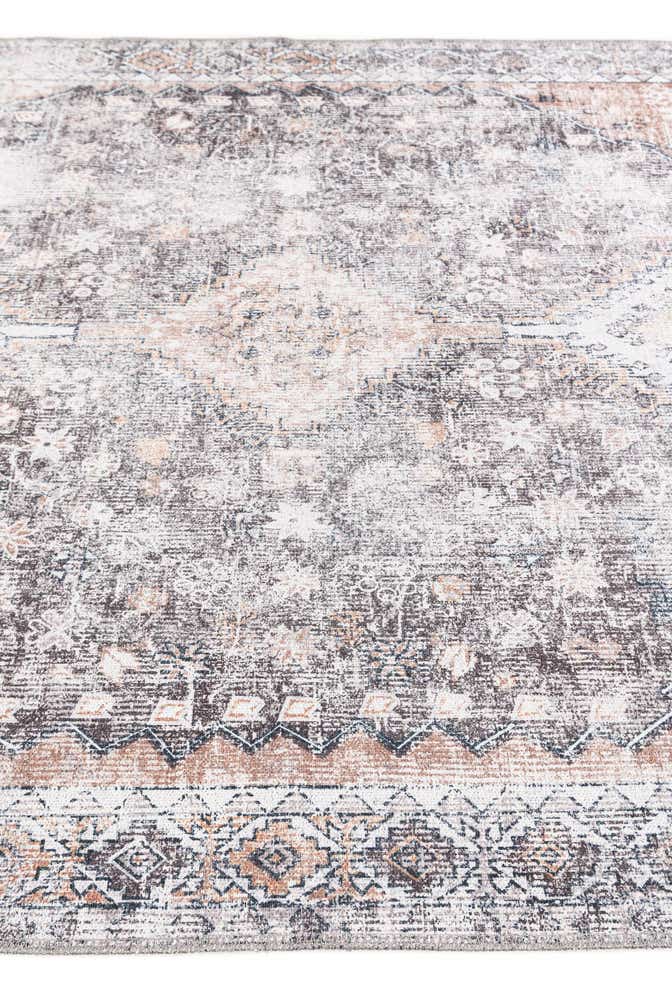 5' x 8' Washable Yara Rug