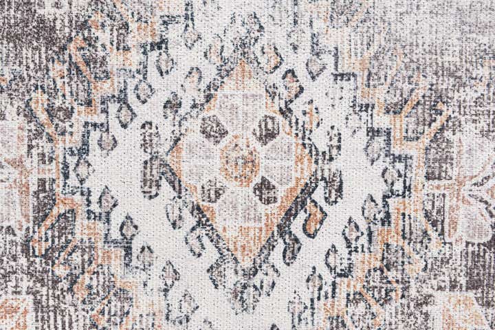5' x 8' Washable Yara Rug