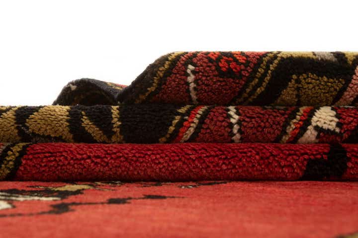 4' 6 x 8' Yuruk Rug