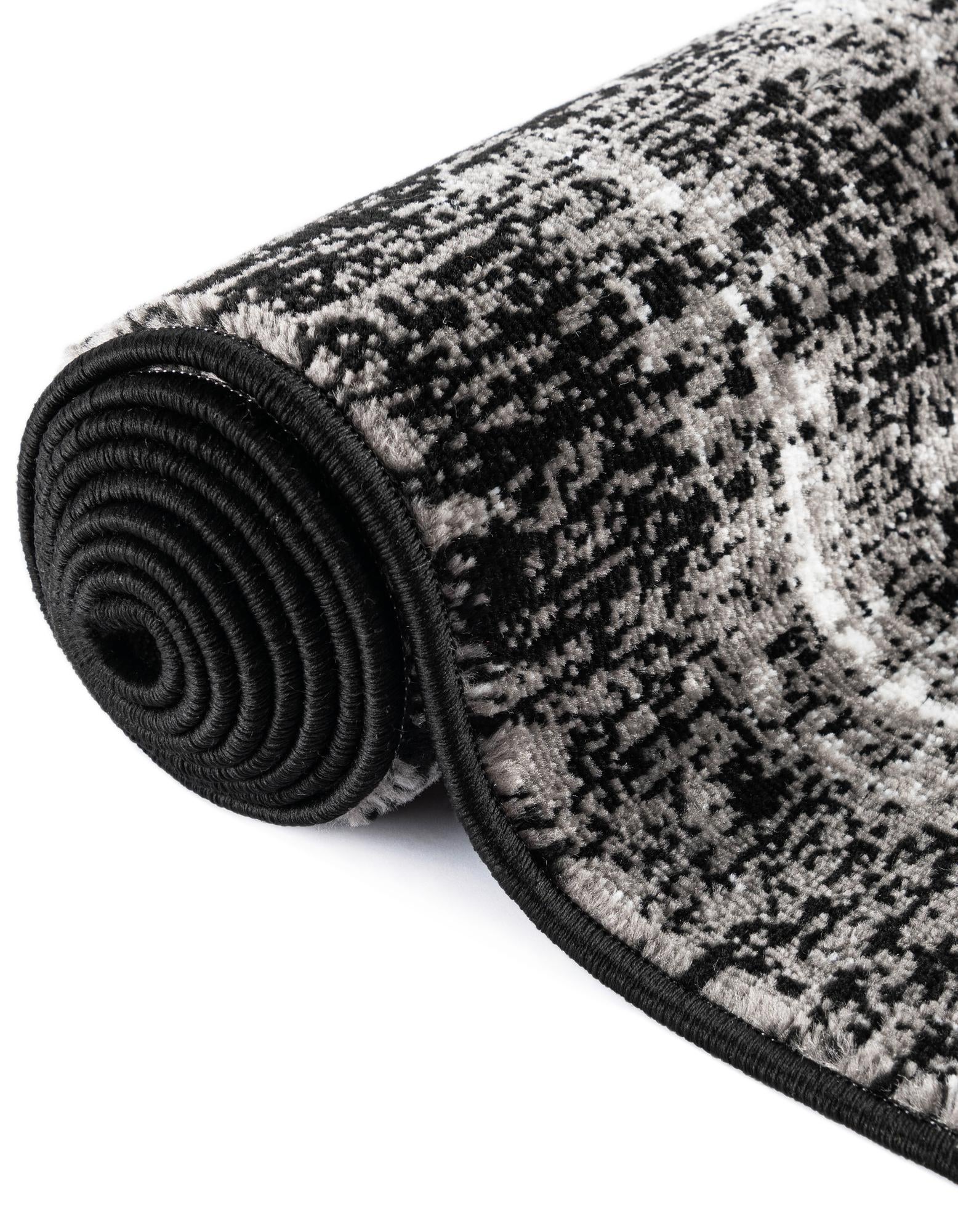 5' 3 x 5' 3 Laguna Round Rug