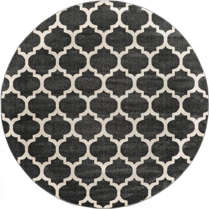 Detail image of 7' 10 x 7' 10 Lattice Round Rug