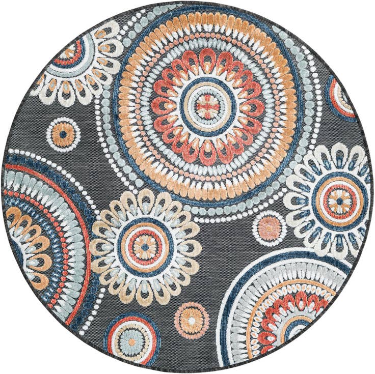 Detail image of 4' 5 x 4' 5 Easy-Clean Botanical Indoor / Outdoor Round Rug