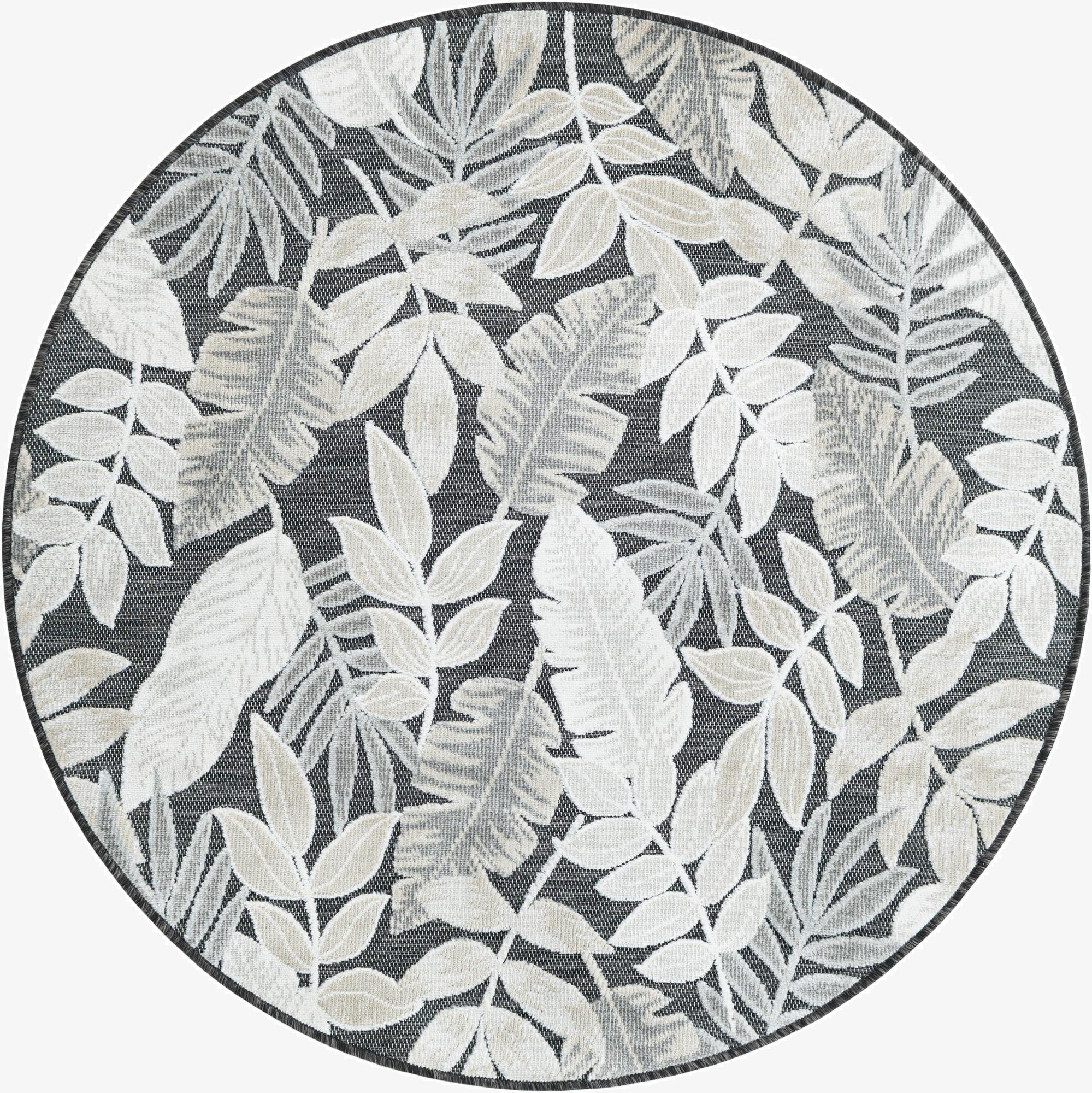4' 5 x 4' 5  Washable Botanical Indoor / Outdoor Round Rug