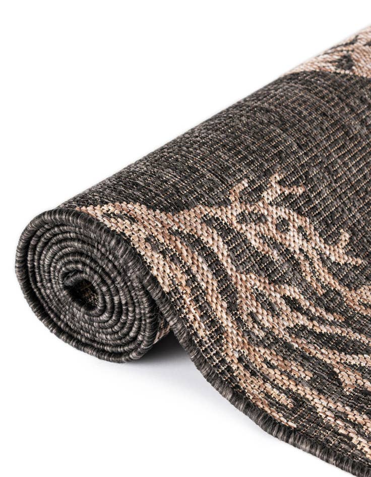 Detail image of 13' x 13' Easy-Clean Coastal Indoor / Outdoor Round Rug