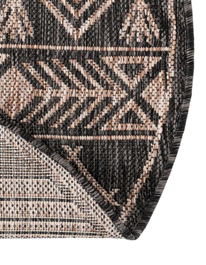 5' 3 x 5' 3 Easy-Clean Southwestern Indoor / Outdoor Round Rug