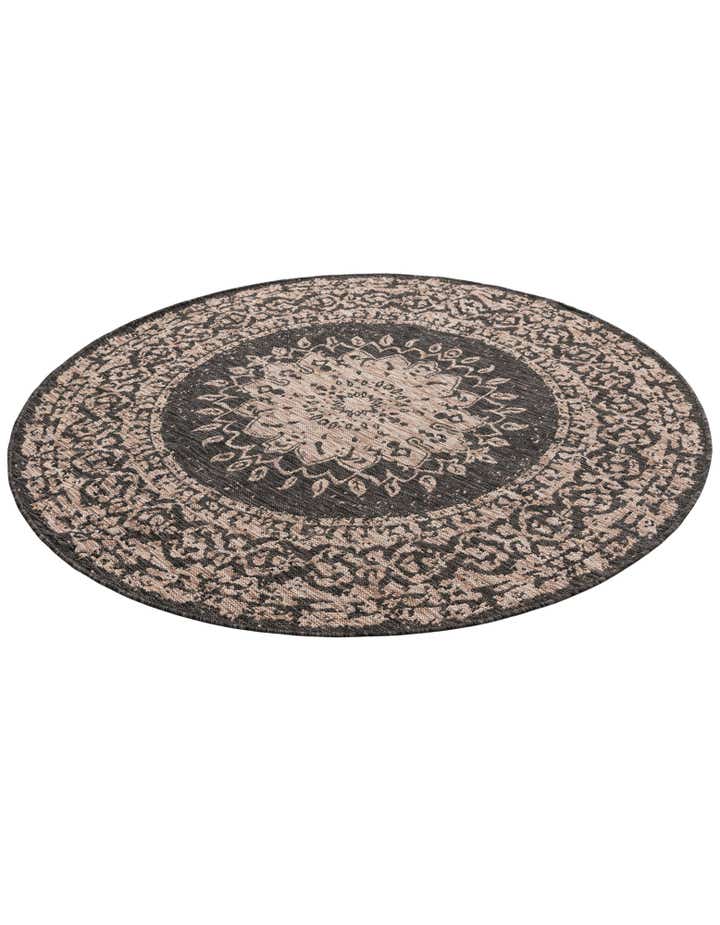 6' x 6' Easy-Clean Traditional Indoor / Outdoor Round Rug