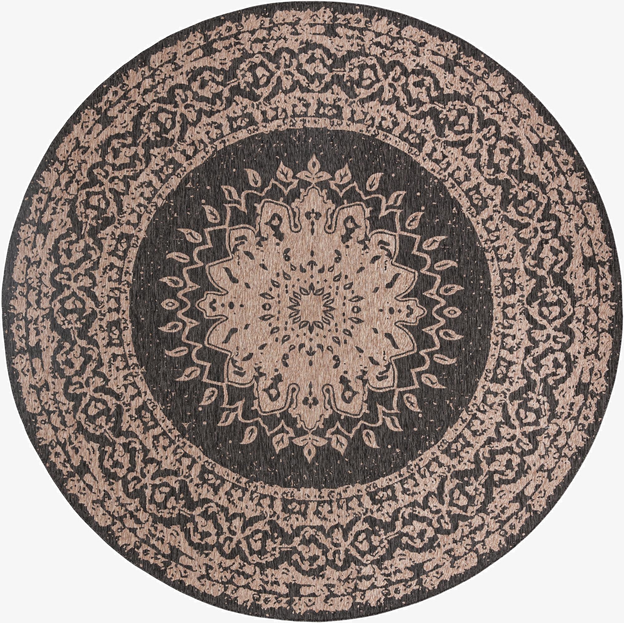 12' x 12'  Washable Traditional Indoor / Outdoor Round Rug