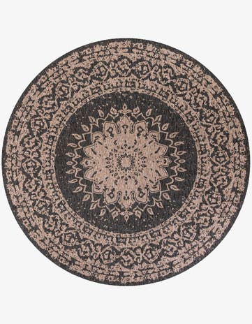 10' x 10' Easy-Clean Traditional Indoor / Outdoor Round Rug