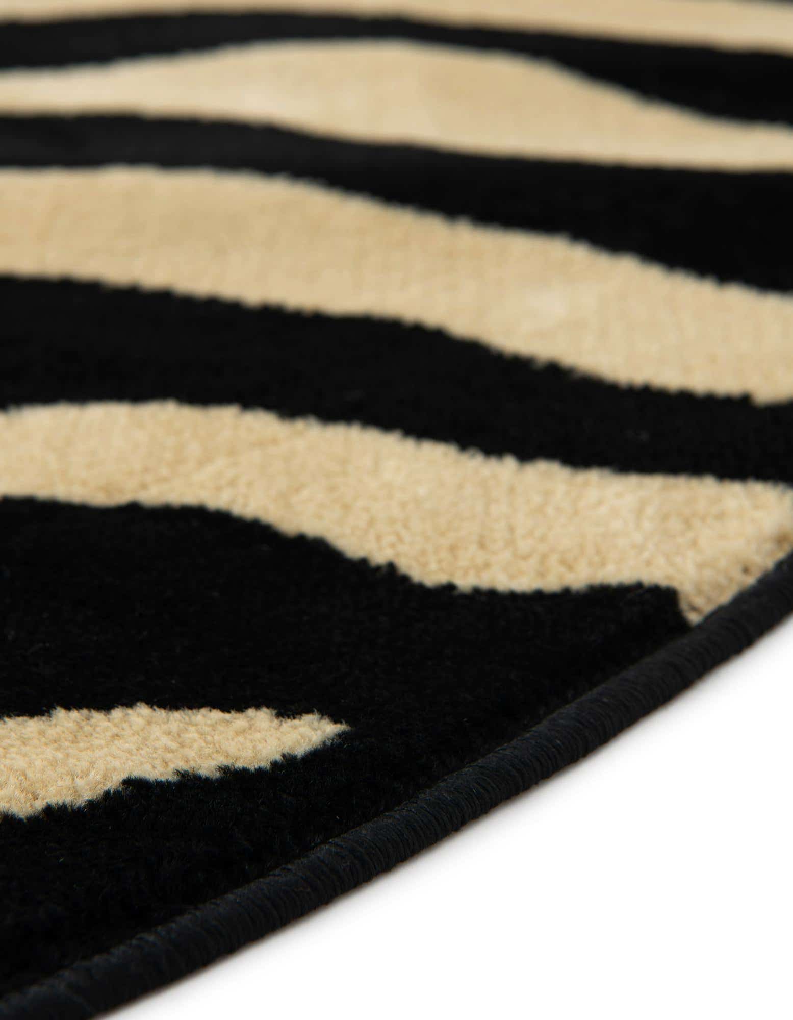 3' 1 x 3' 1 Savannah Round Rug