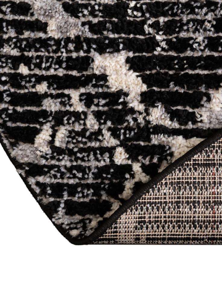 Detail image of 7' x 7' Tucson Round Rug