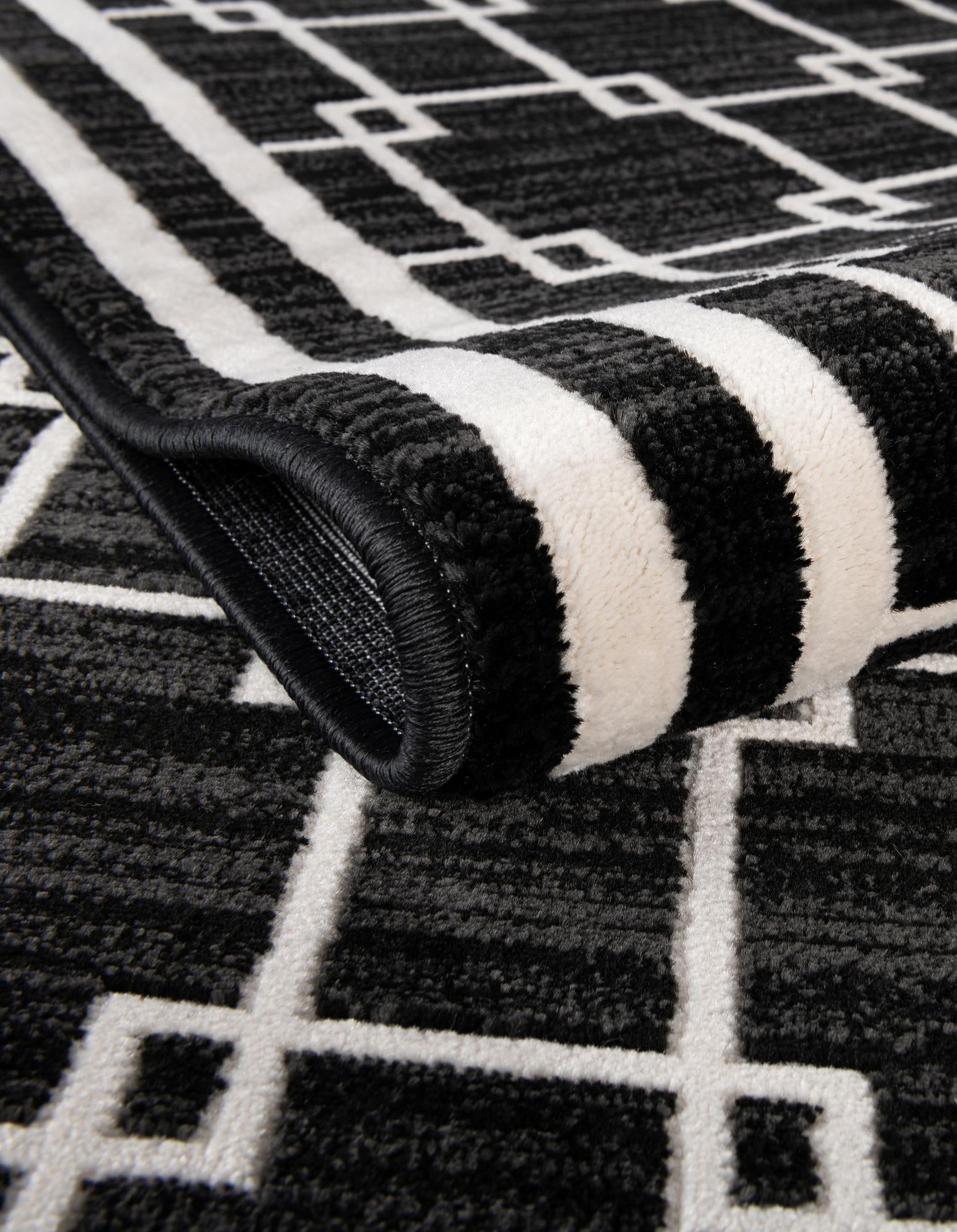 7' 10 x 7' 10 Metropolitan Uptown Round Rug