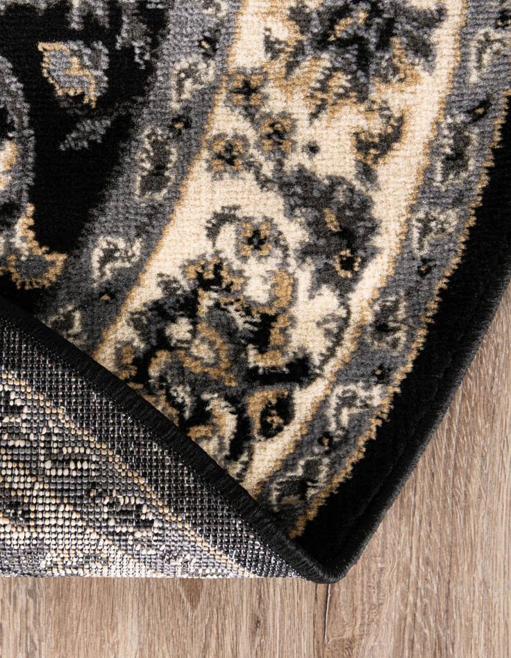 Detail image of 6' x 6' Yasmin Round Rug