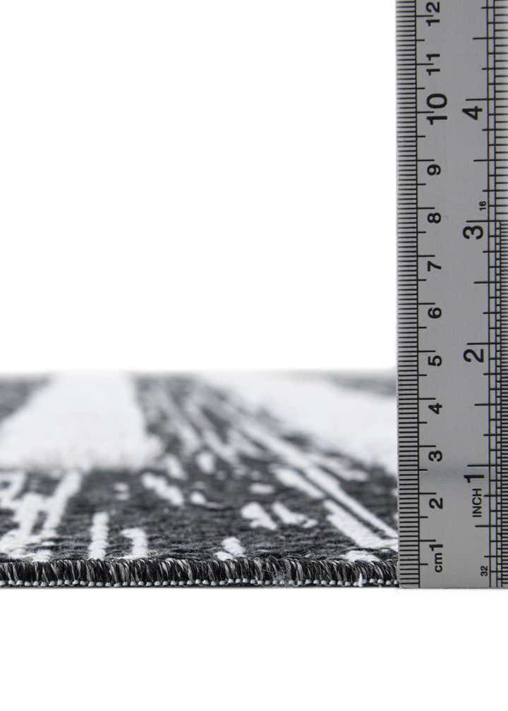 2' 3 x 6' Abbey Runner Rug