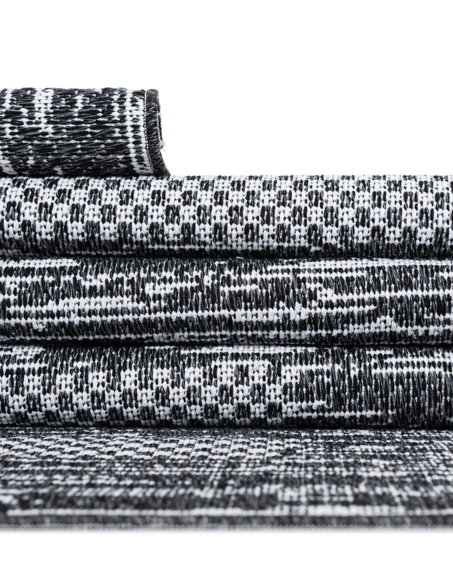 2' 7 x 10' Abbey Runner Rug