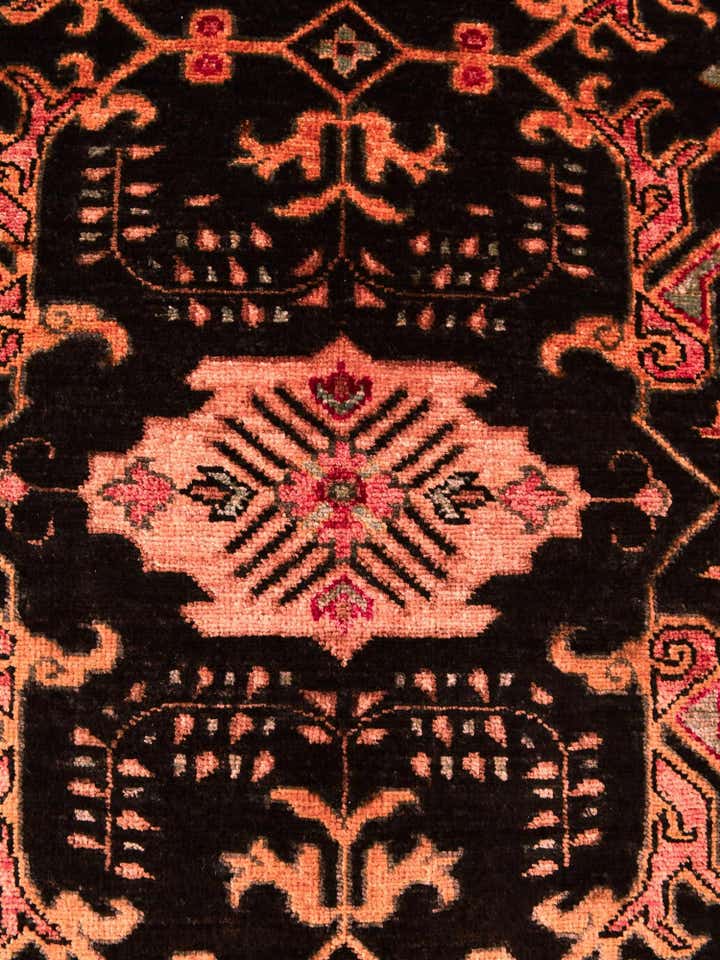 2' 9 x 9' 6 Hand Knotted Ariana Ziegler Runner Rug