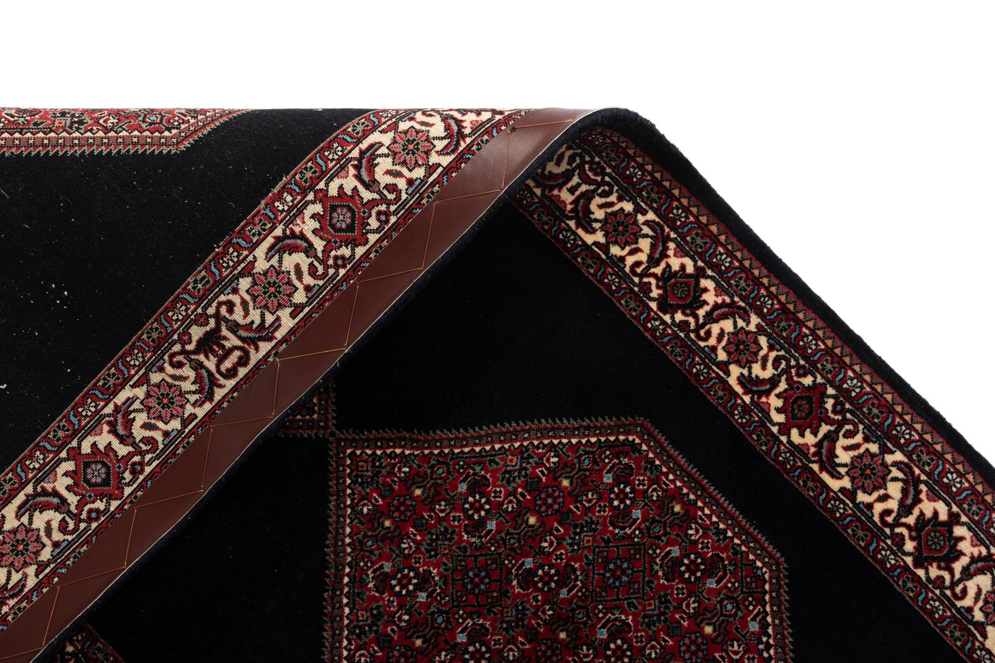 2' 6 x 7' 7 Bidjar Wool Runner Rug