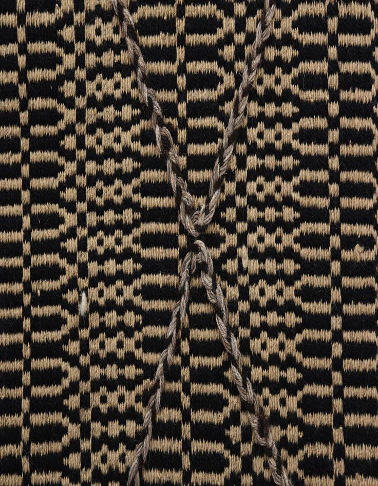Detail image of 2' 6 x 10' 4  Hand Knotted Darya Wool Runner Rug