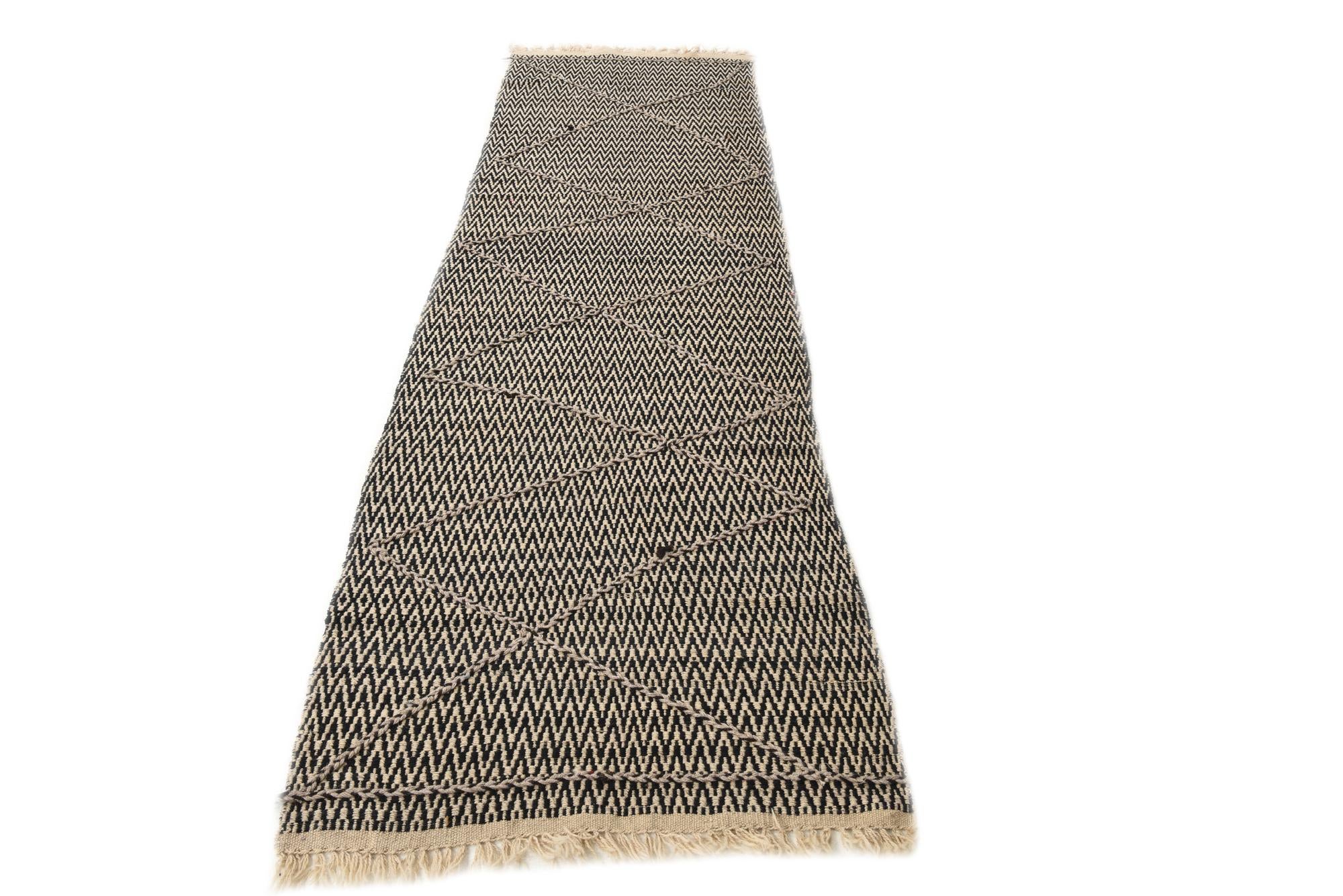 2' 8 x 10' 6 Hand Knotted Darya Wool Runner Rug