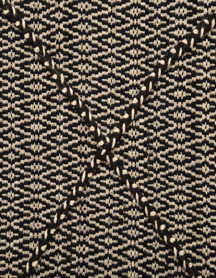 Detail image of 2' 6 x 10'  Hand Knotted Darya Wool Runner Rug