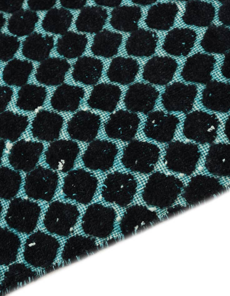 Detail image of 3' 4 x 10'  Hand Knotted Darya Wool Runner Rug