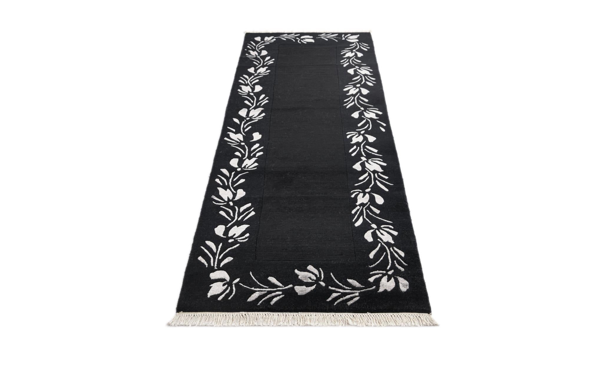 2' 7 x 8' 1 Hand Knotted Darya Wool Runner Rug
