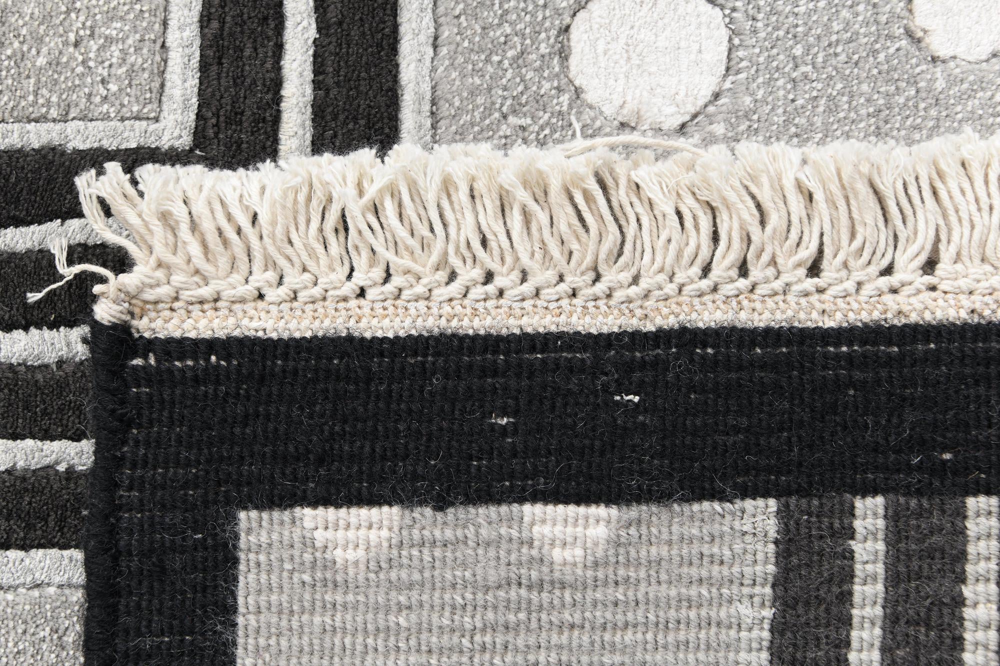 2' 7 x 9' 9 Darya Runner Rug