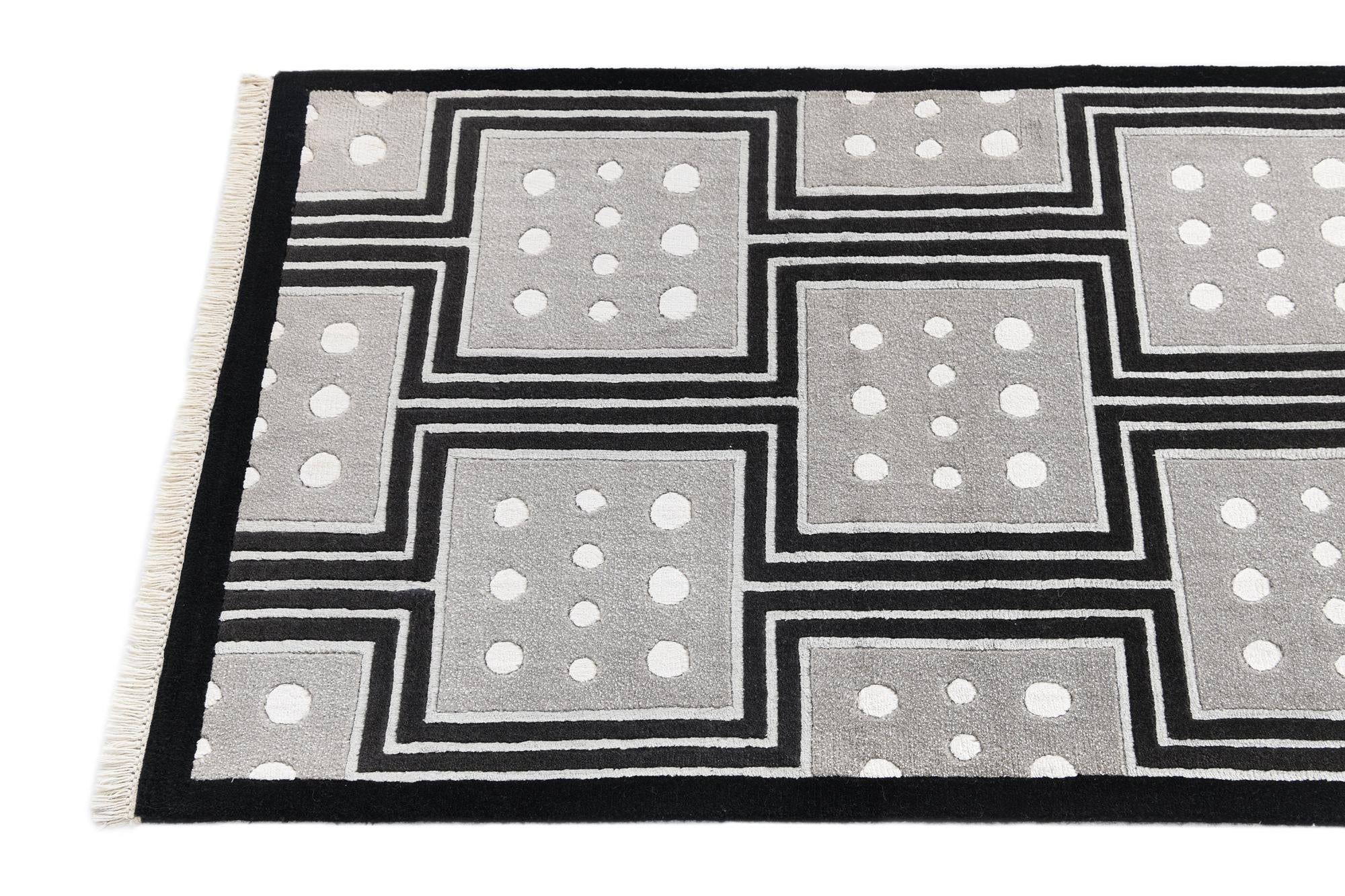 2' 7 x 9' 9 Darya Runner Rug
