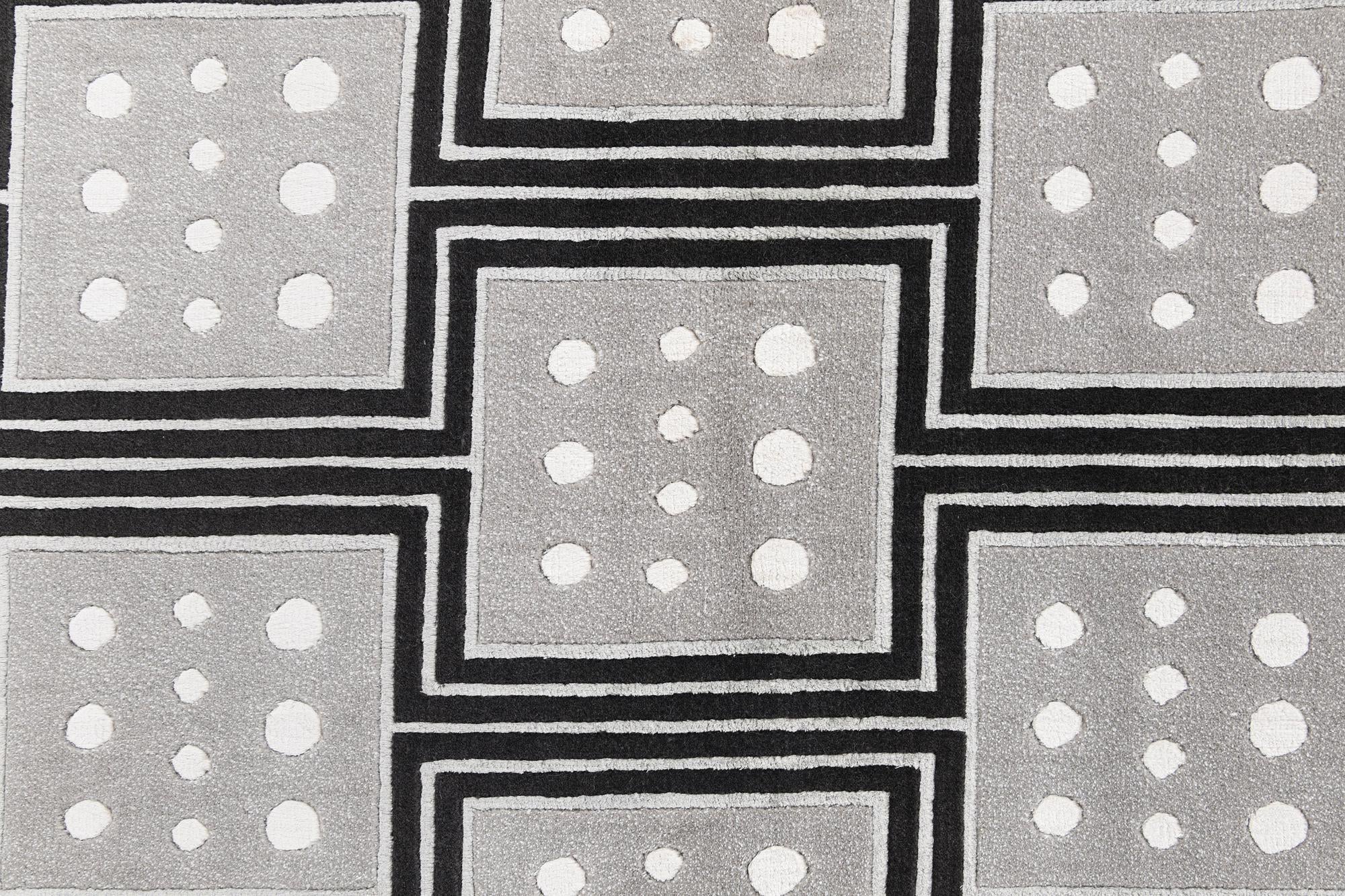 2' 7 x 9' 9 Darya Runner Rug