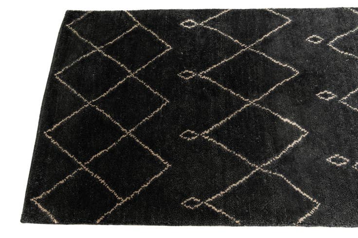 Detail image of 2' 10 x 8' Hand Knotted Darya Wool Runner Rug