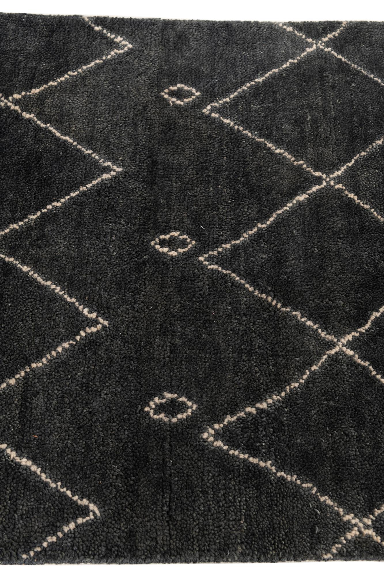 2' 10 x 8' Hand Knotted Darya Wool Runner Rug