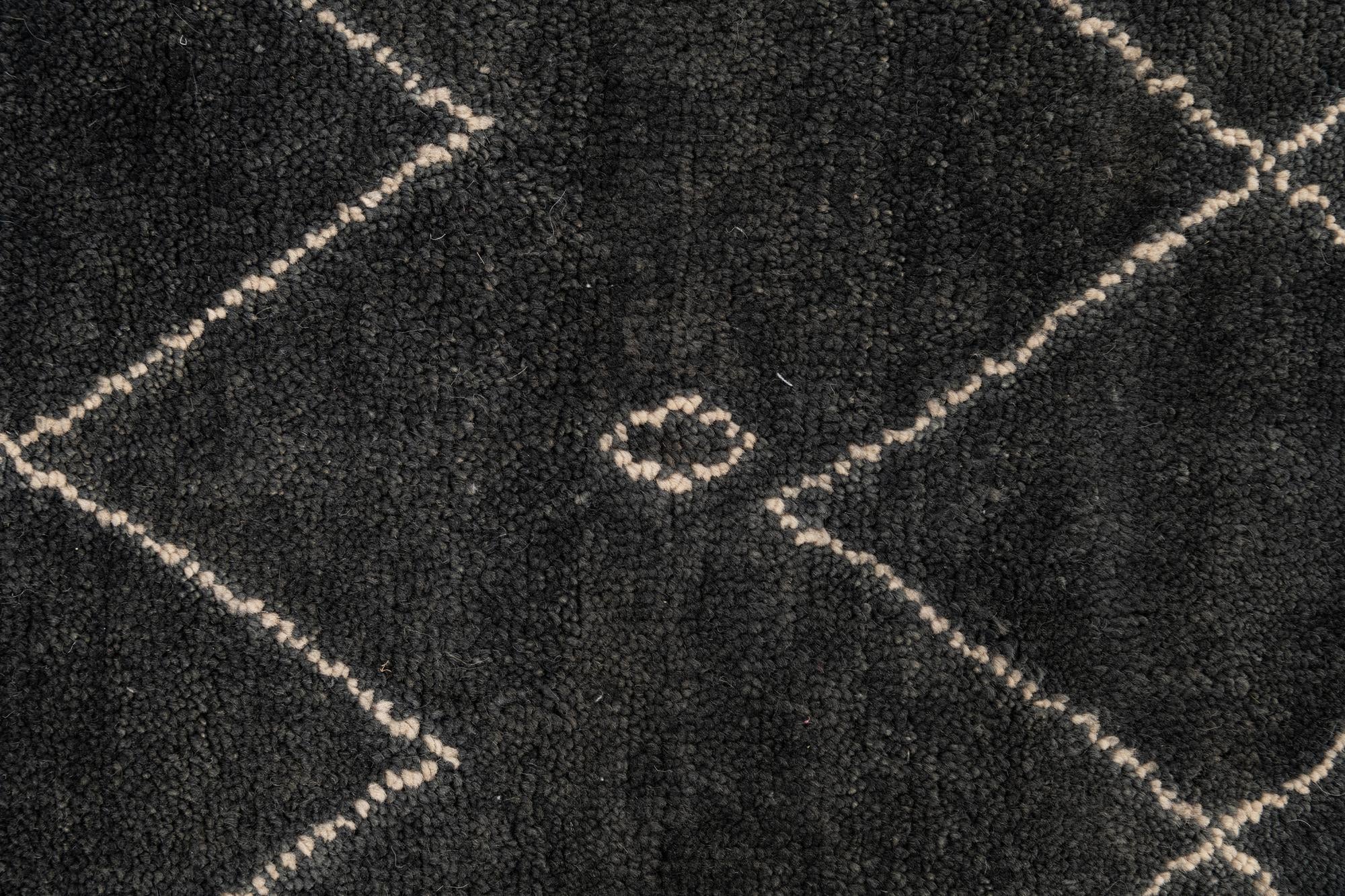 2' 10 x 8' Hand Knotted Darya Wool Runner Rug