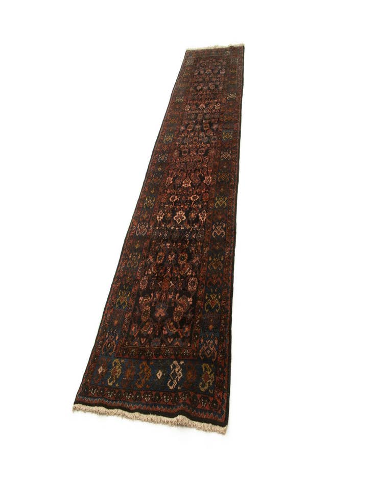Detail image of 3' 3 x 12' 10 Ferahan Runner Rug