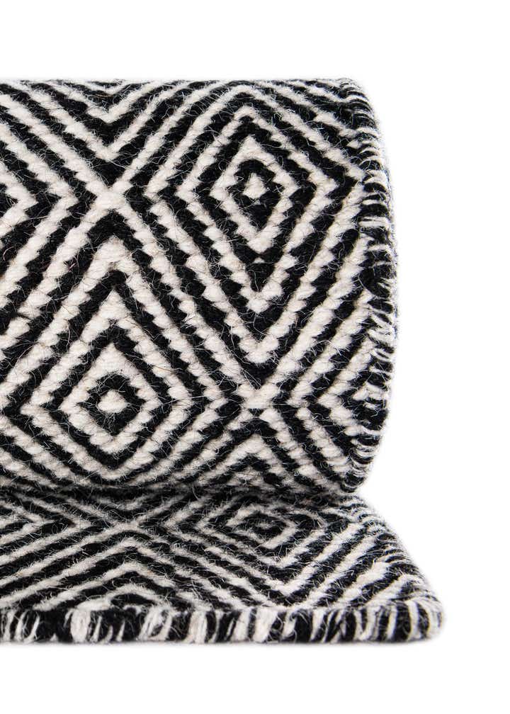 2' 7 x 14' 1 Hand Woven Geo Trellis Flatweave Runner Rug