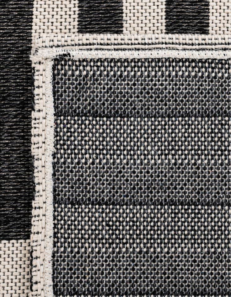 Detail image of 2' x 6' Georgia Runner Rug