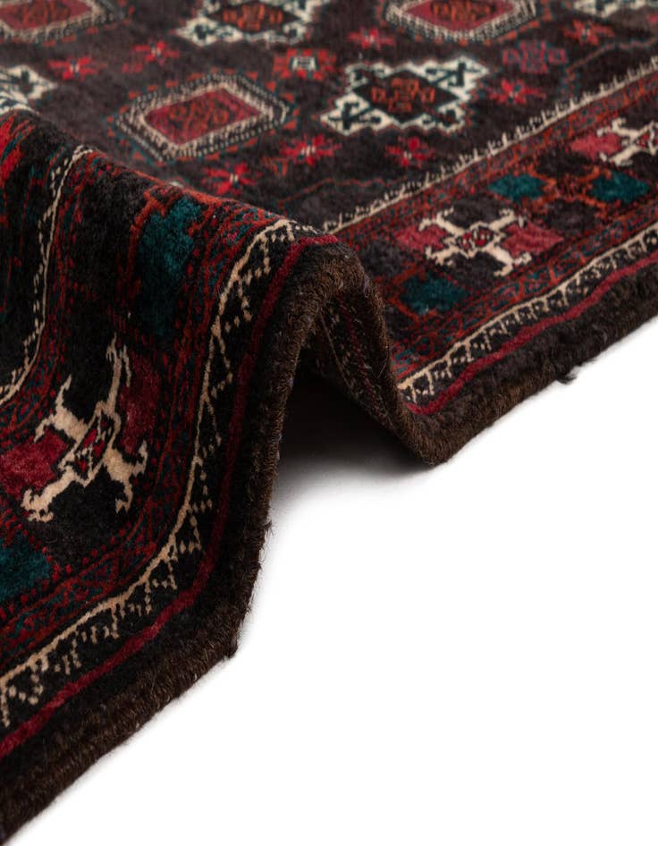 Detail image of 3' 10 x 9' 3 Hamedan Wool Runner Rug