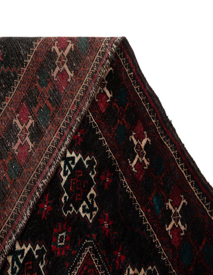 Detail image of 3' 10 x 9' 3 Hamedan Wool Runner Rug