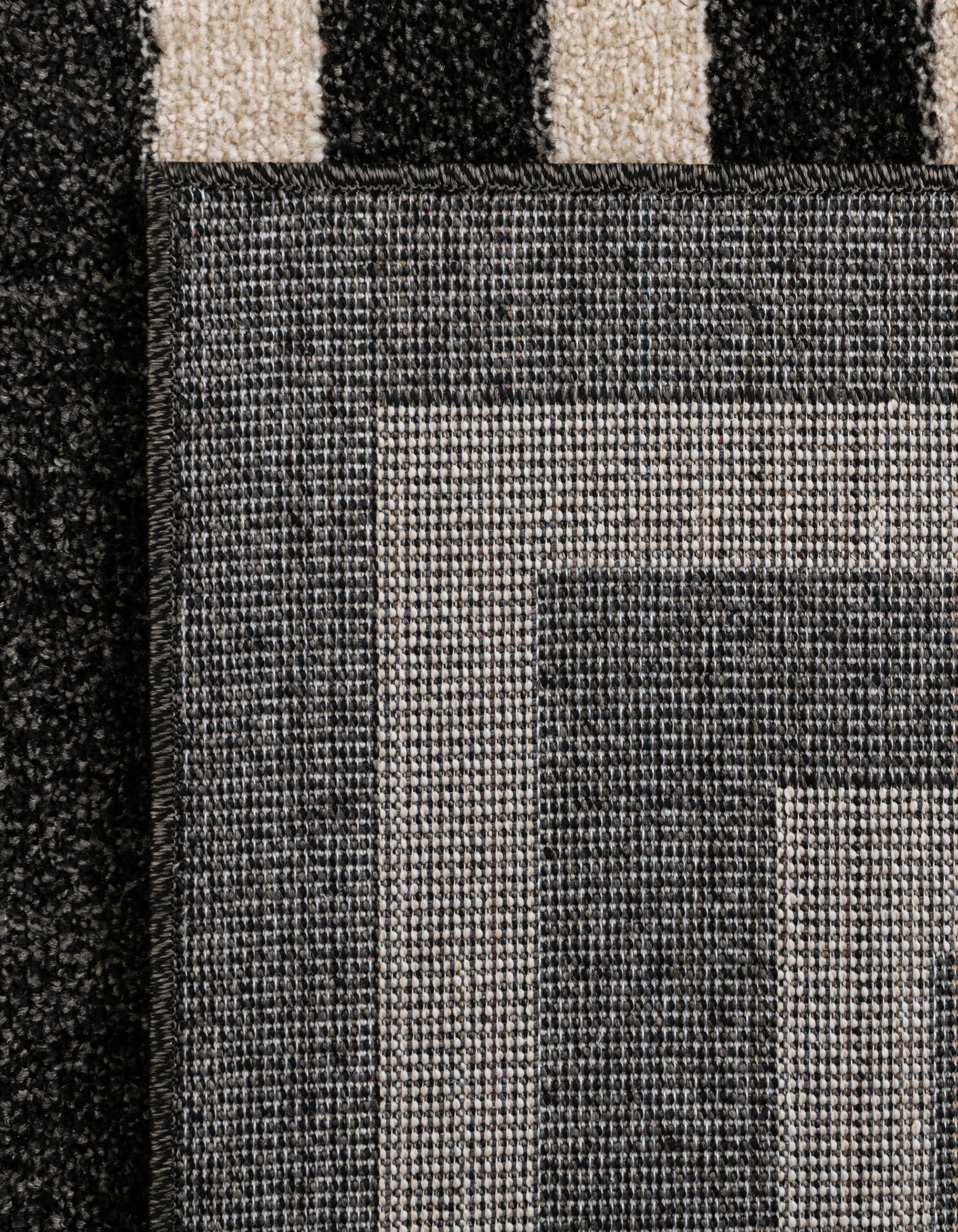 2' 7 x 10' Hera Runner Rug
