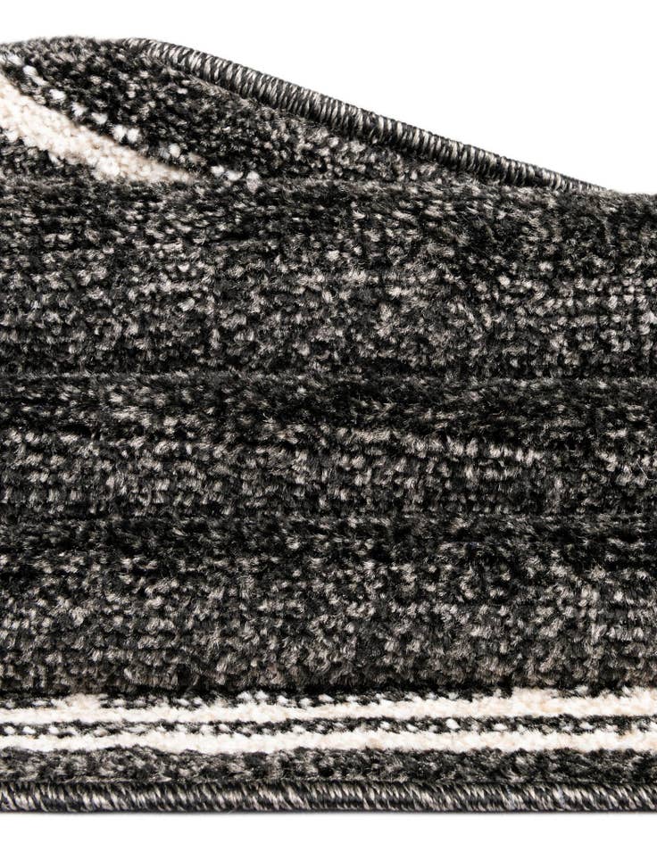 Detail image of 2' 7 x 10' Hera Runner Rug