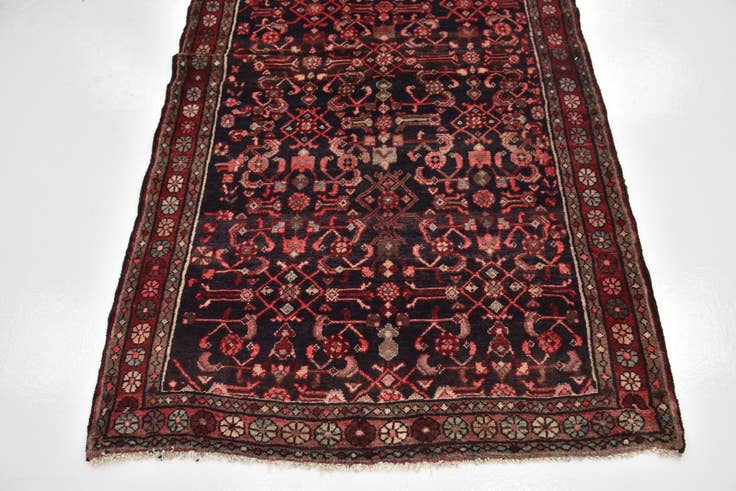 Detail image of 4' x 10' 6 Hand Knotted Hossainabad Persian Wool Runner Rug