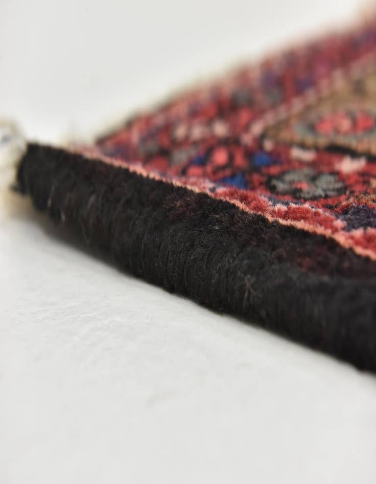 Detail image of 3' 7 x 9' 10  Hand Knotted Hossainabad Persian Wool Runner Rug