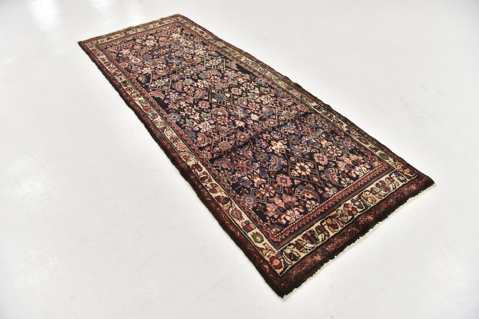 115cm x 295cm Hand Knotted Hossainabad Persian Wool Runner Rug