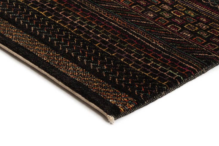Detail image of 2' 7 x 12' Juma Runner Rug