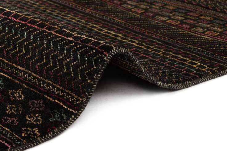 Detail image of 2' 7 x 12' Juma Runner Rug
