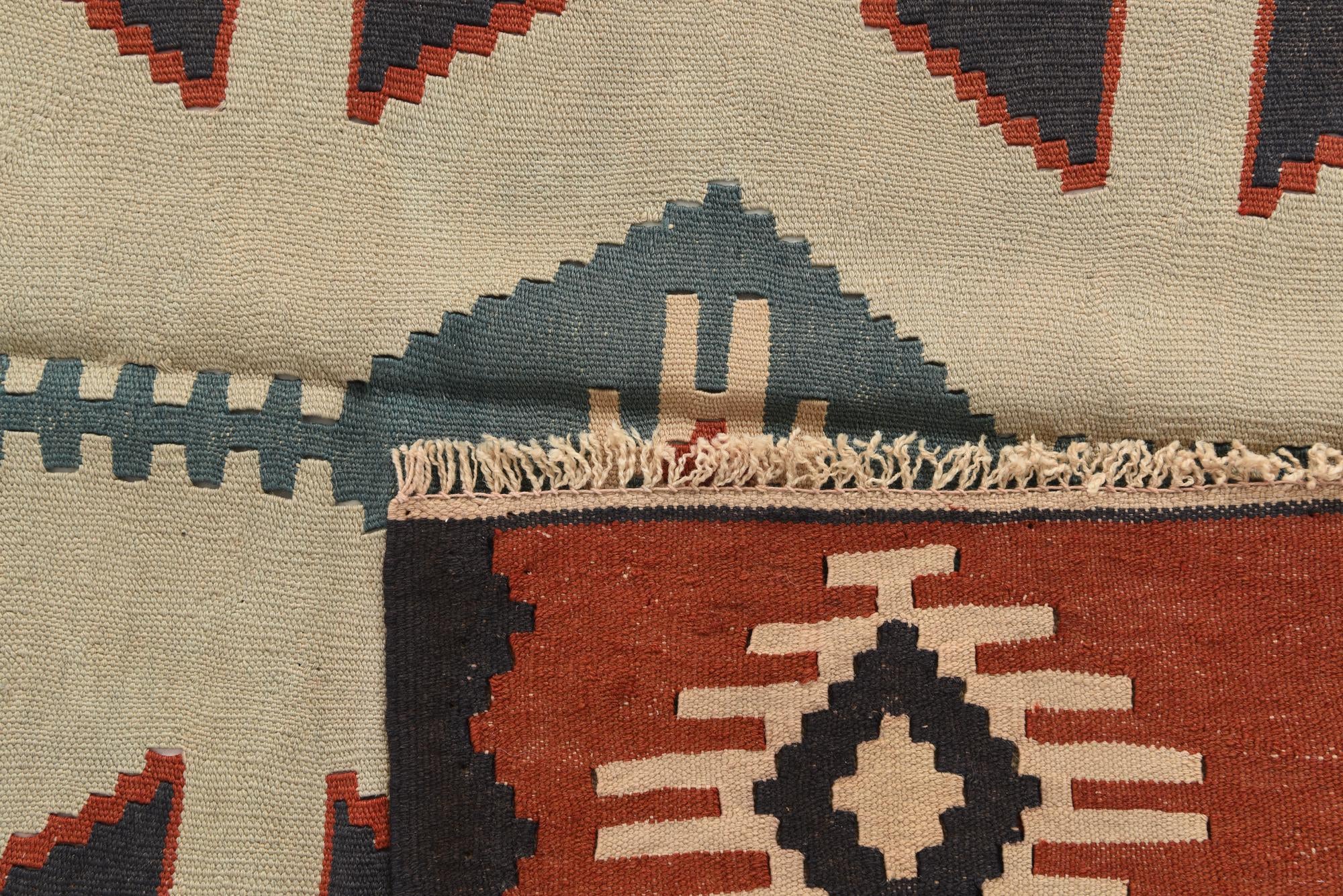 5' x 10' Hand Woven Kilim Afghan Wool Runner Rug
