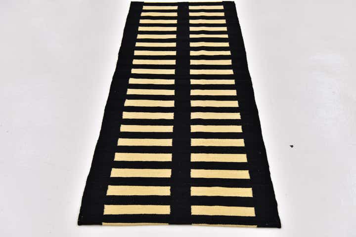 2' 5 x 6' 8 Hand Woven Kilim Modern Wool Runner Rug