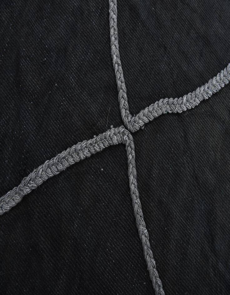 Detail image of 3' 6 x 10'  Hand Woven Kilim Modern Wool Runner Rug