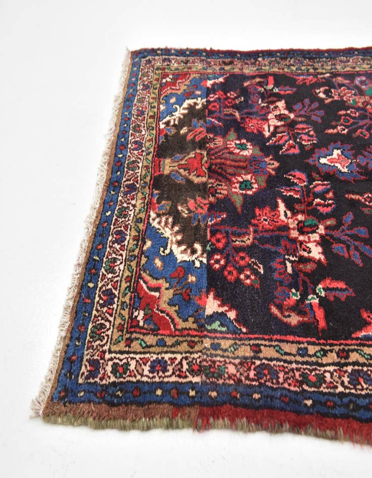 Detail image of 3' 6 x 9' 6 Hand Knotted Liliyan Persian Wool Runner Rug